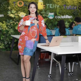 Đầm cocoon tay lồng đèn vải gấm in Phụ Nữ cam 